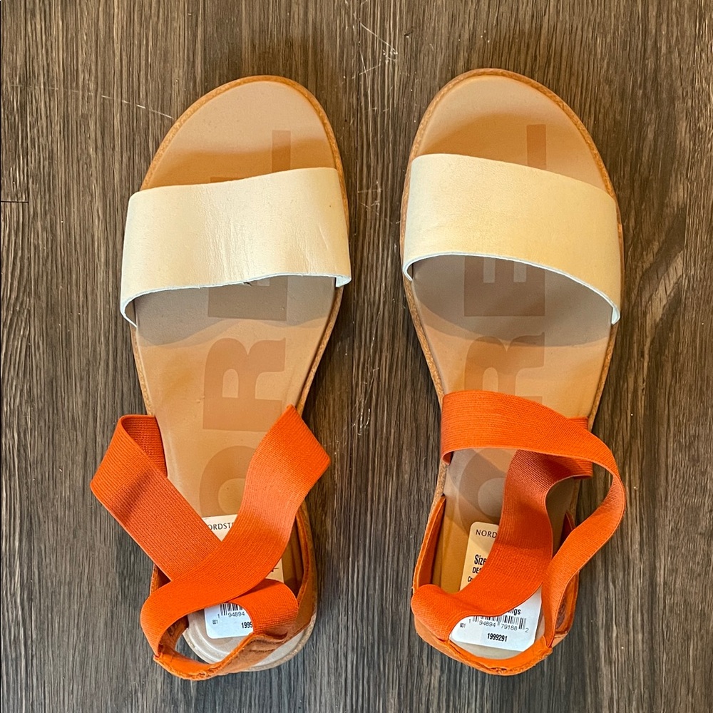 Sorel Women's Sandals with Orange and Cream Straps